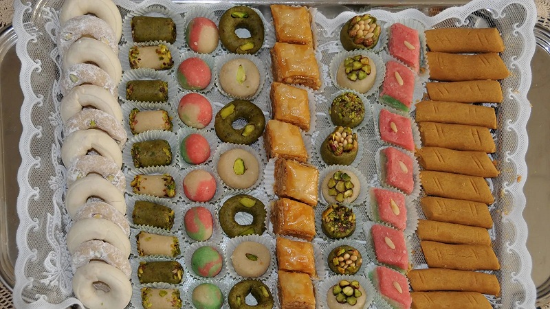 تستحوذ على 60% من الحرفاء..   حلويات بمكونات منتهية الصلوحية تباع على مواقع التواصل الاجتماعي